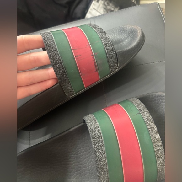Authentic Gucci slides - Picture 3 of 4